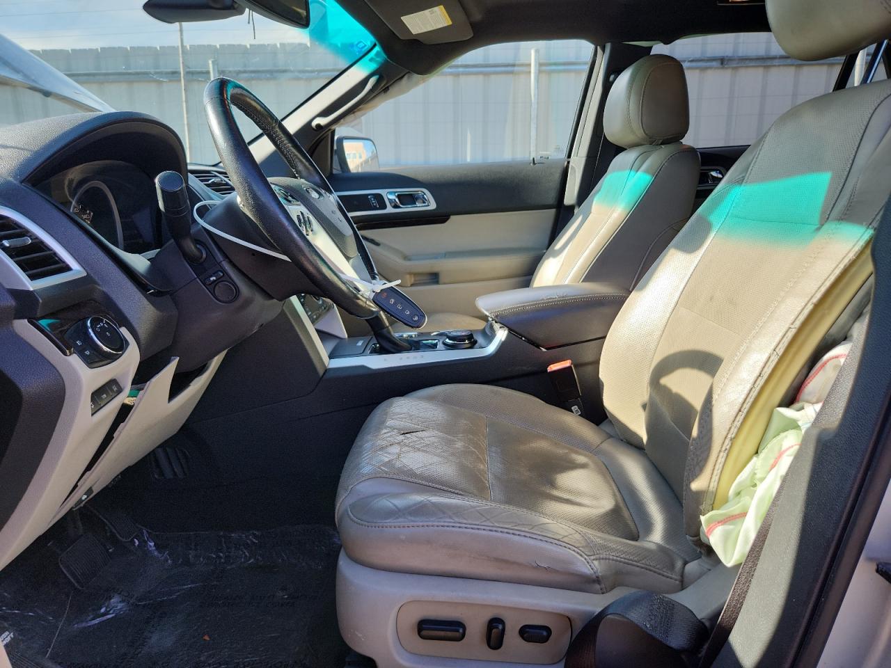 FORD EXPLORER LIMITED