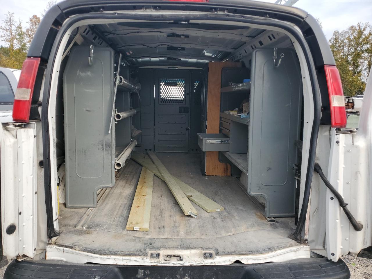 CHEVROLET EXPRESS G2