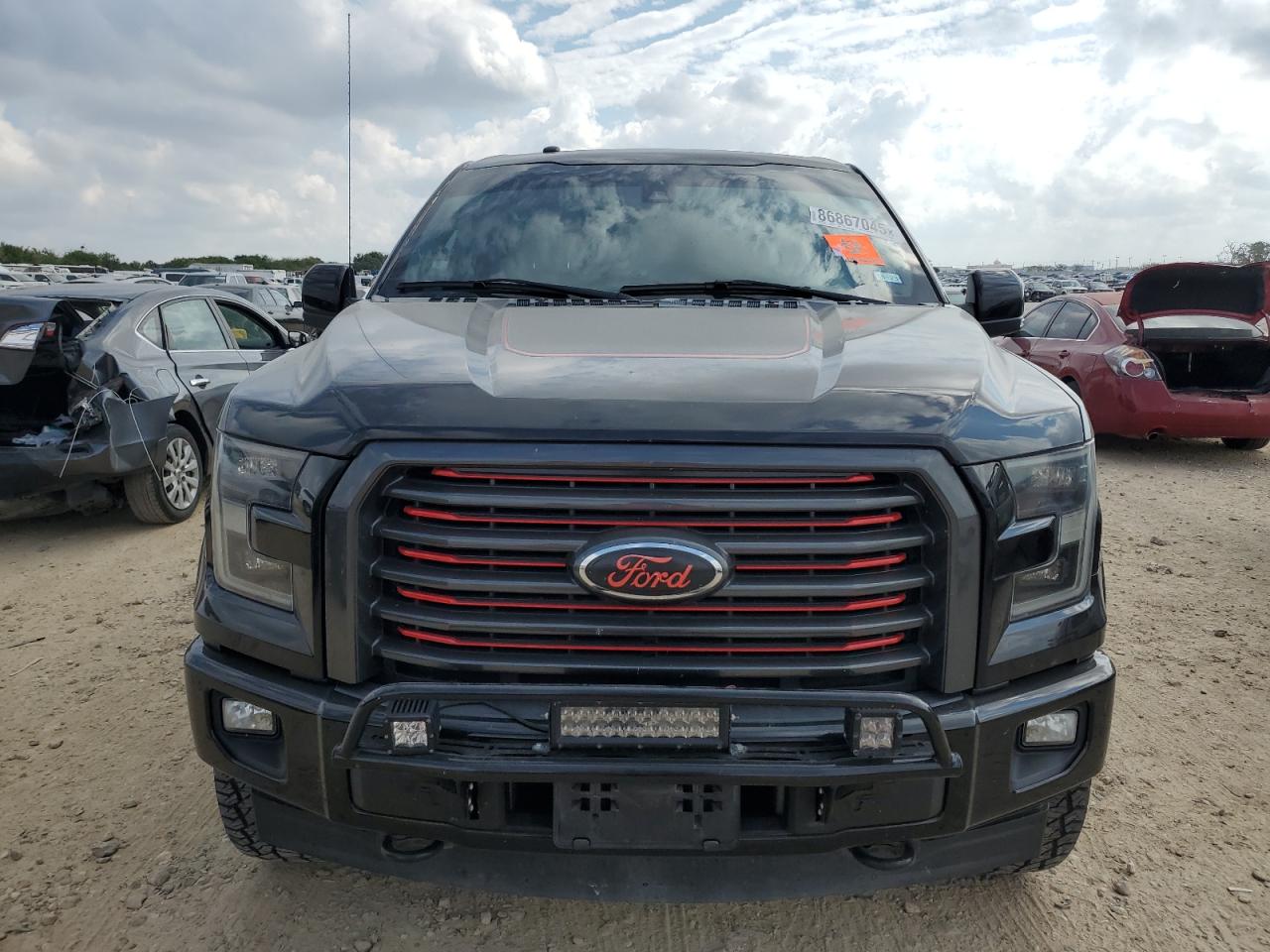 FORD F-150 SUPERCREW