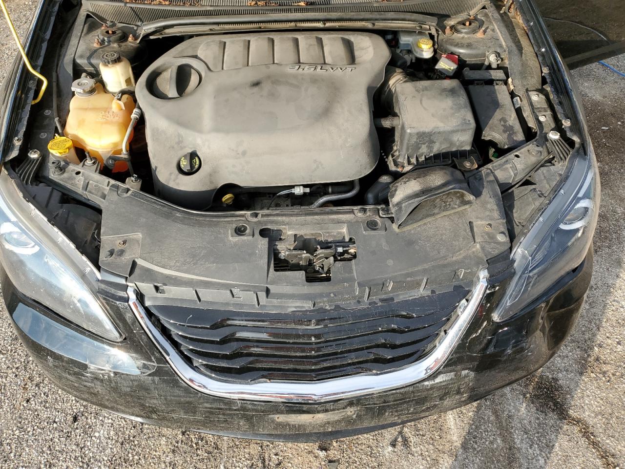 CHRYSLER 200 LIMITED