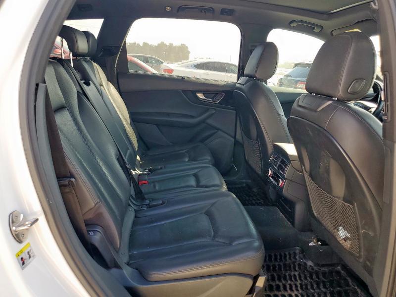 2017 AUDI Q7 PREMIUM - WA1LAAF71HD025119