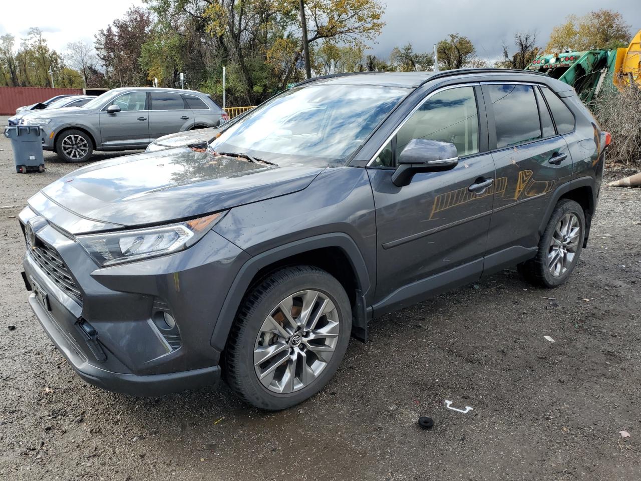 TOYOTA RAV4 XLE PREMIUM