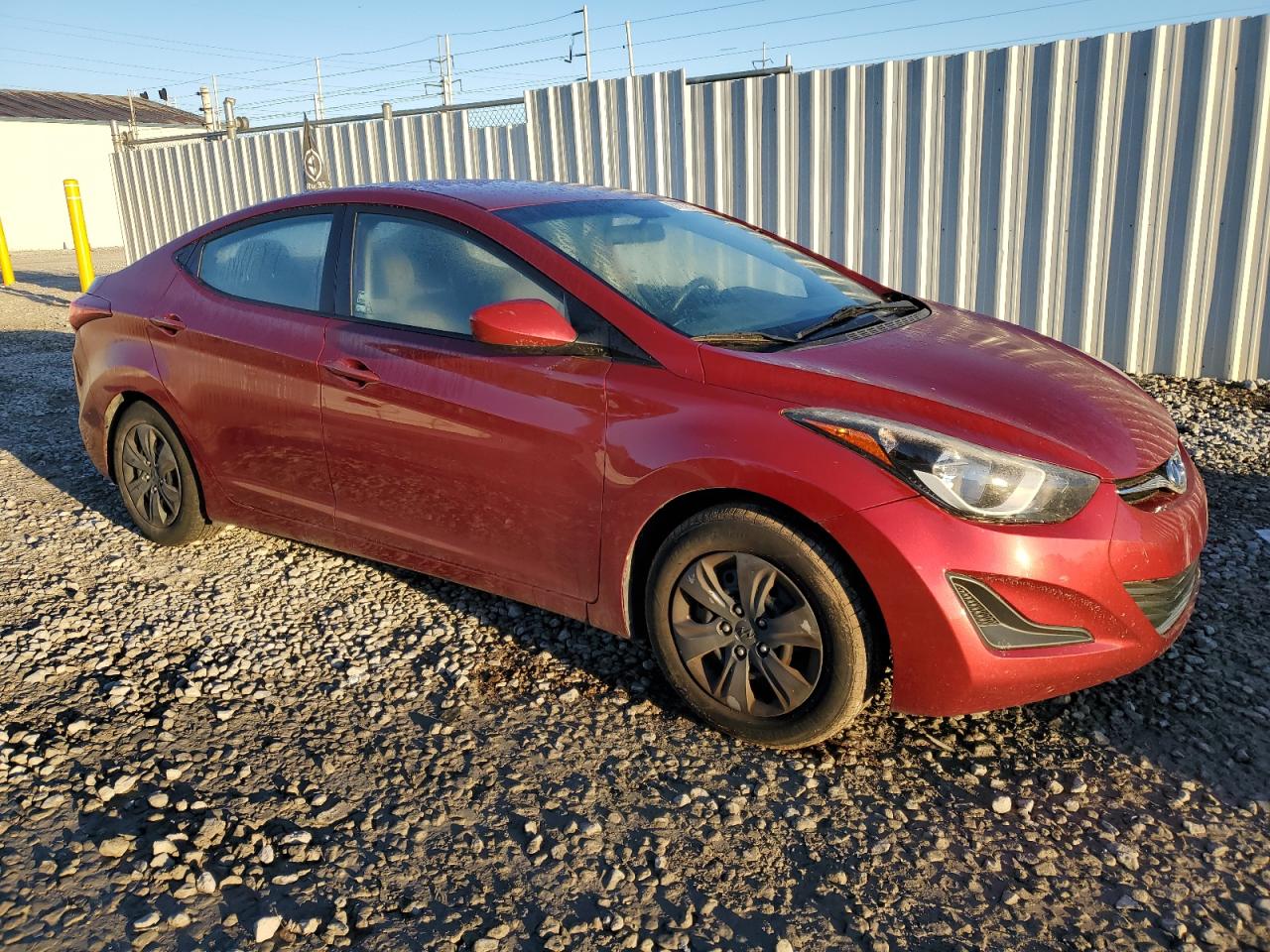 HYUNDAI ELANTRA SE