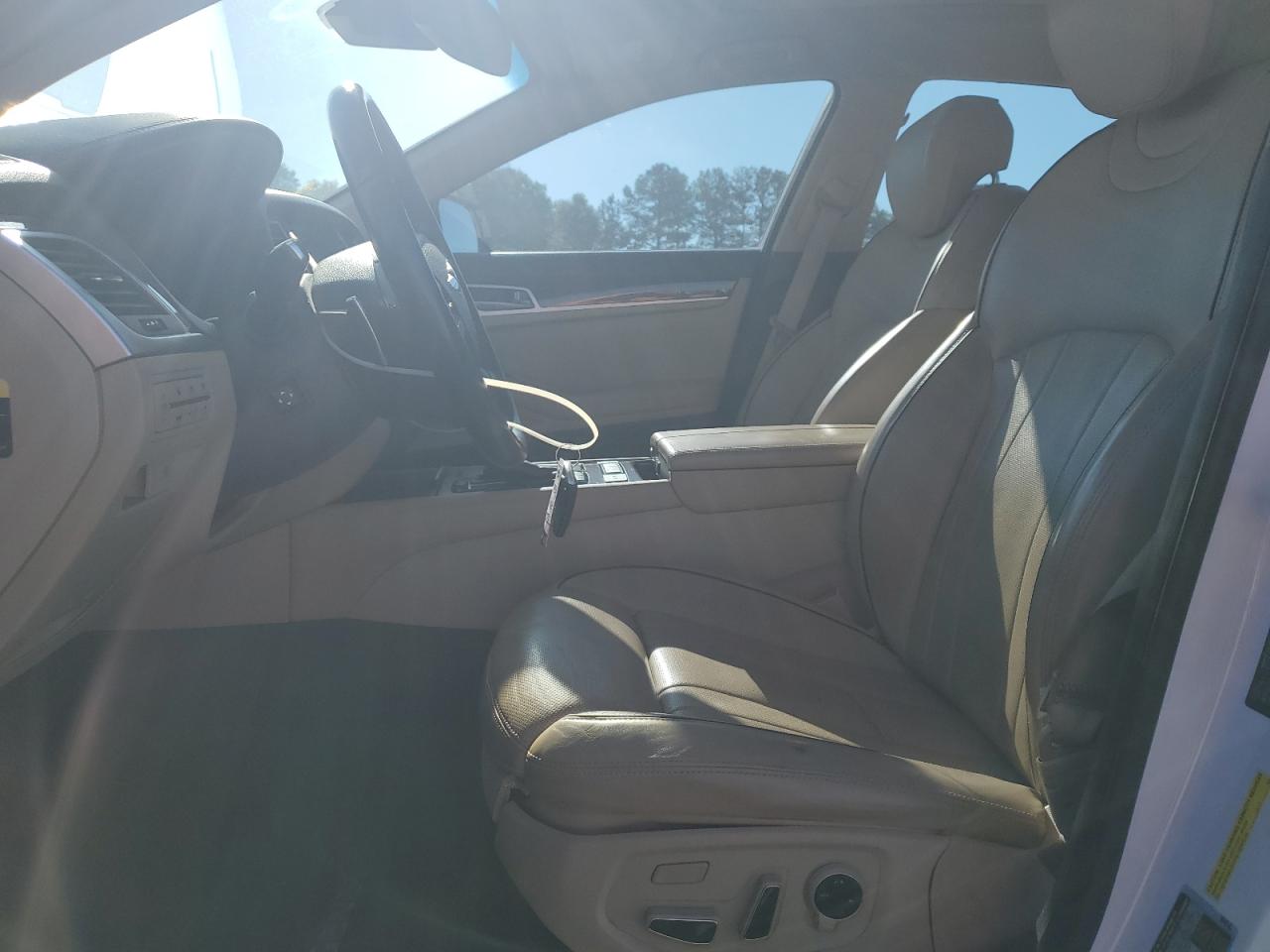 HYUNDAI GENESIS 3.8L