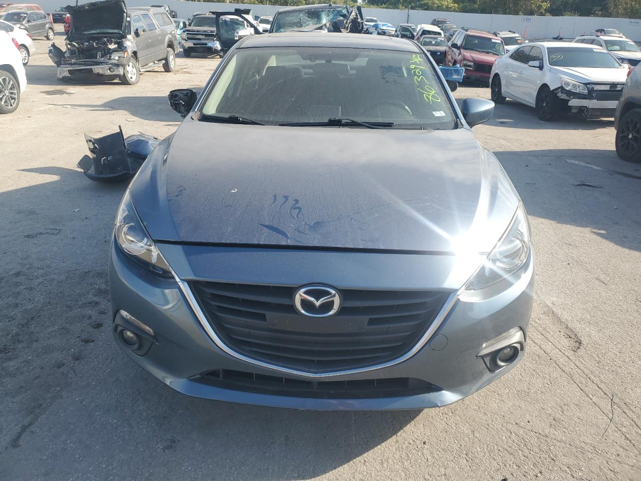 MAZDA 3 TOURING