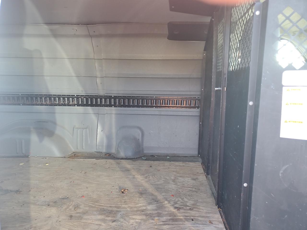 FORD ECONOLINE E150 VAN