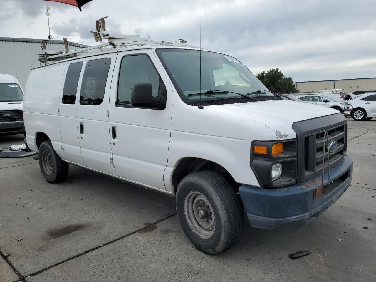 FORD ECONOLINE E250 VAN