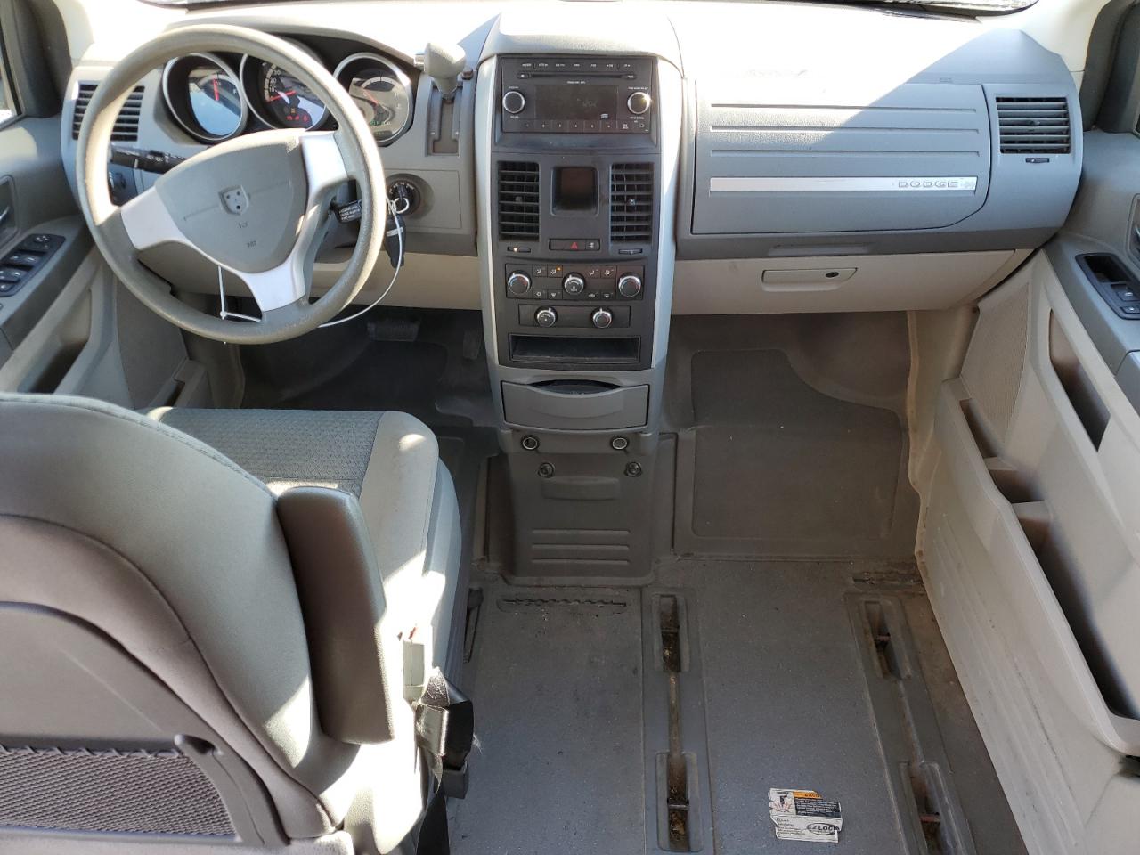 DODGE GRAND CARAVAN SE