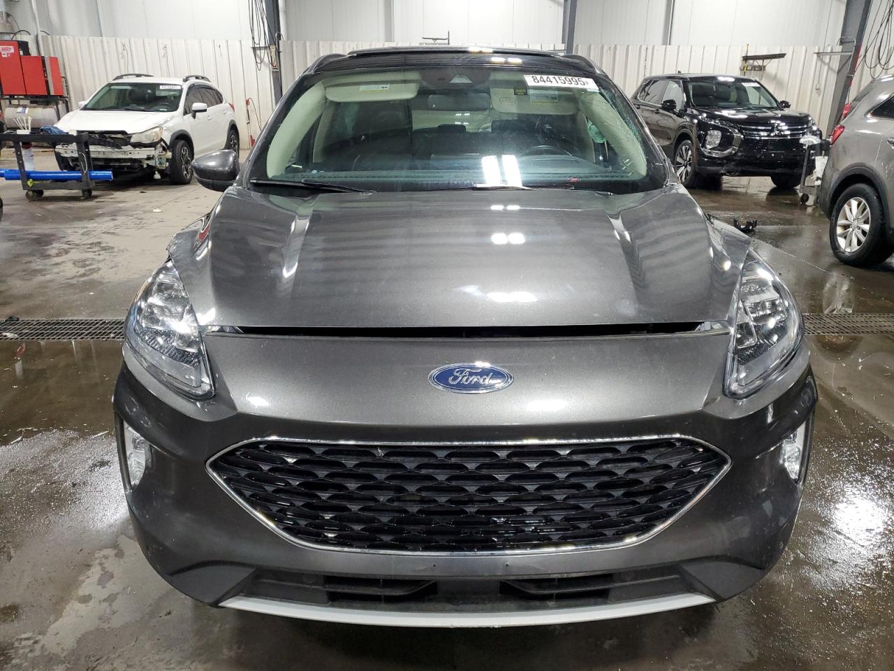 FORD ESCAPE TITANIUM