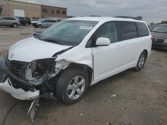 2014 TOYOTA SIENNA LE #3291626240