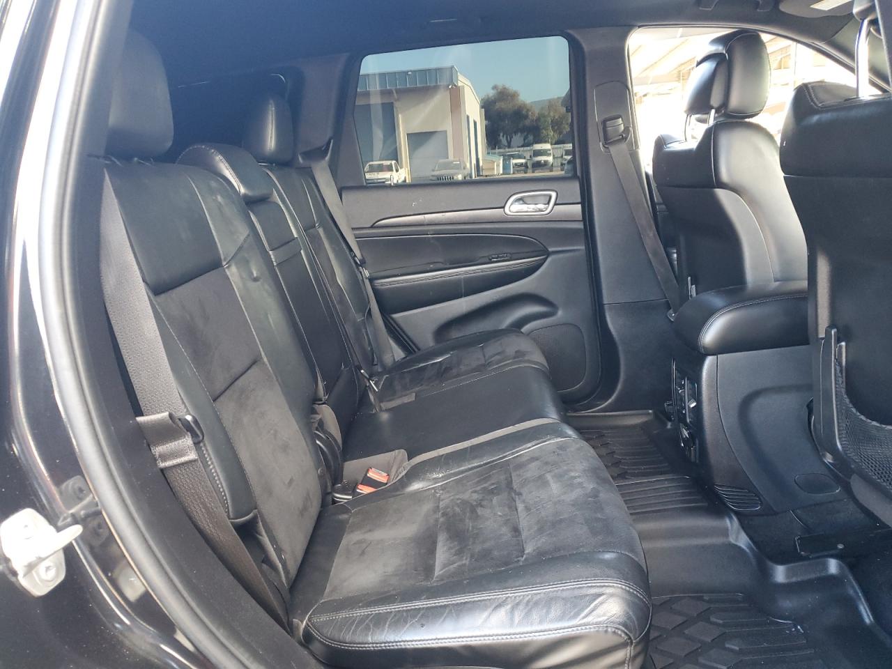 JEEP GRAND CHEROKEE LAREDO