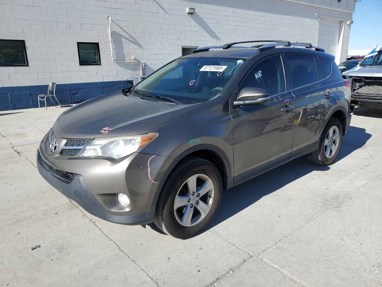 TOYOTA RAV4 XLE