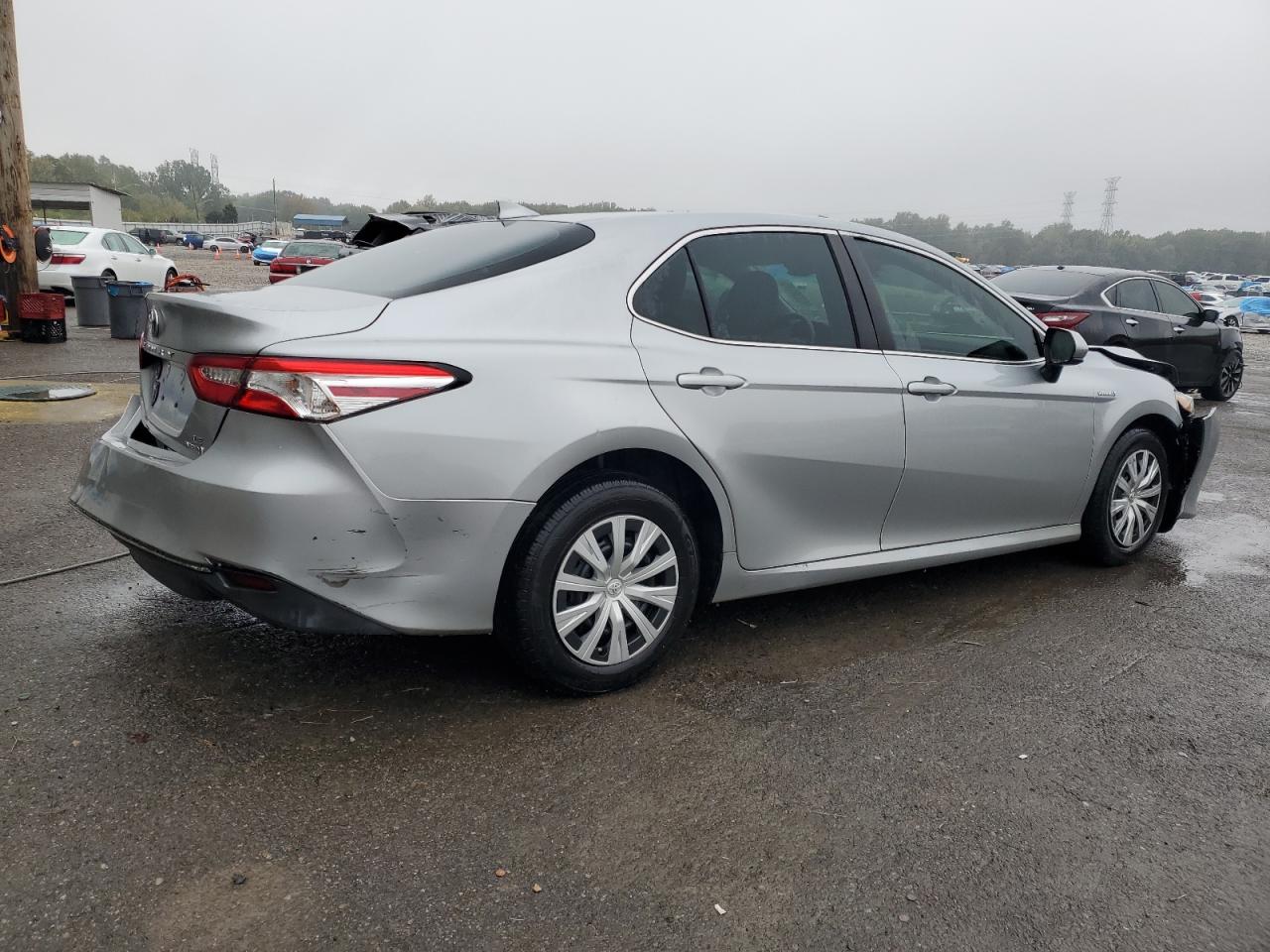 TOYOTA CAMRY LE