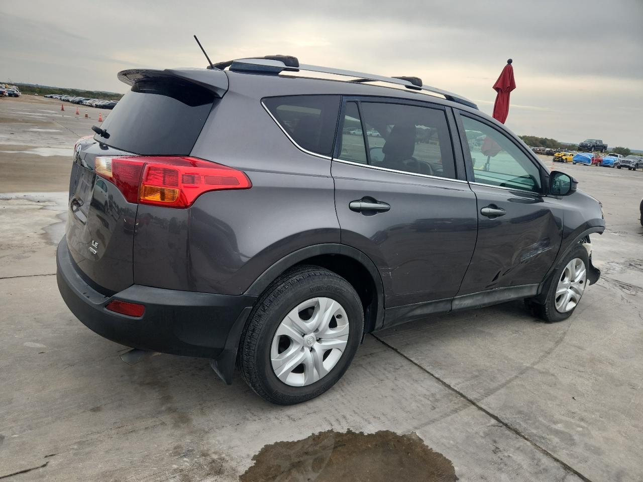 TOYOTA RAV4 LE