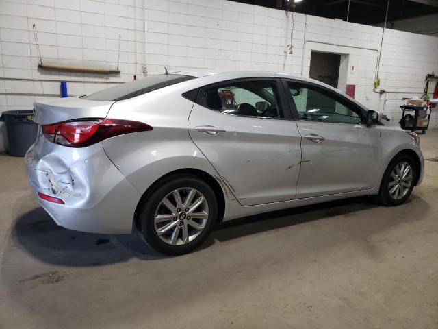 2015 HYUNDAI ELANTRA SE 5NPDH4AE7FH590155