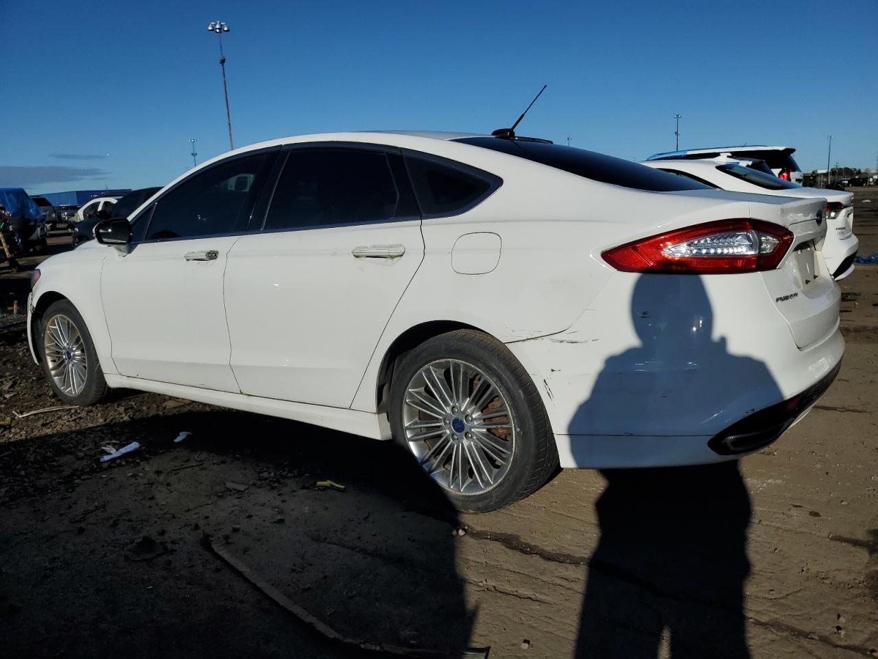 FORD FUSION SE