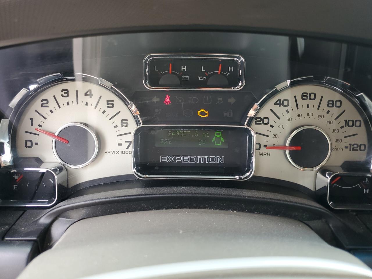 FORD EXPEDITION EL XLT