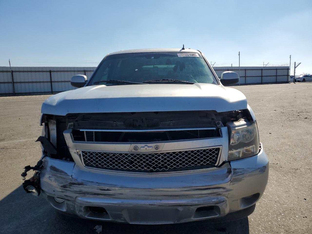 CHEVROLET SUBURBAN C1500 LS