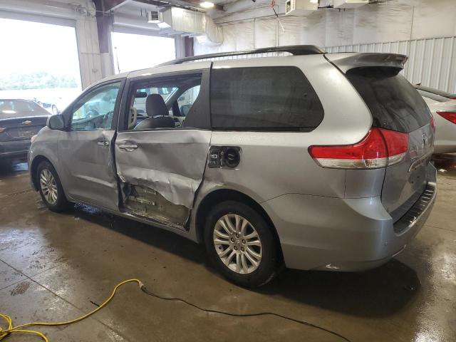 2011 TOYOTA SIENNA XLE - 5TDYK3DC9BS101542