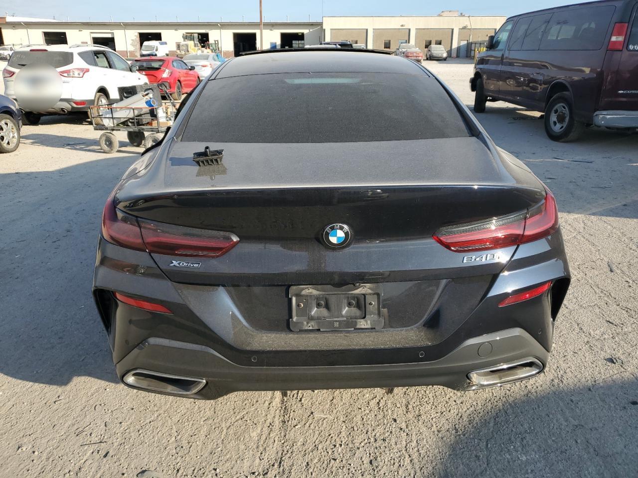 BMW 8 SERIES 840XI