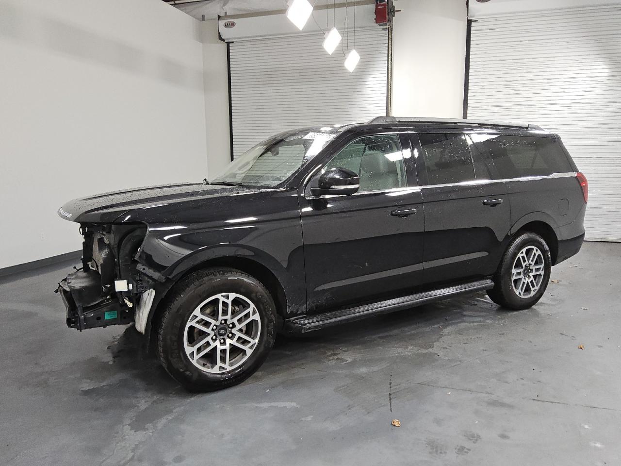 FORD EXPEDITION MAX ACTIVE