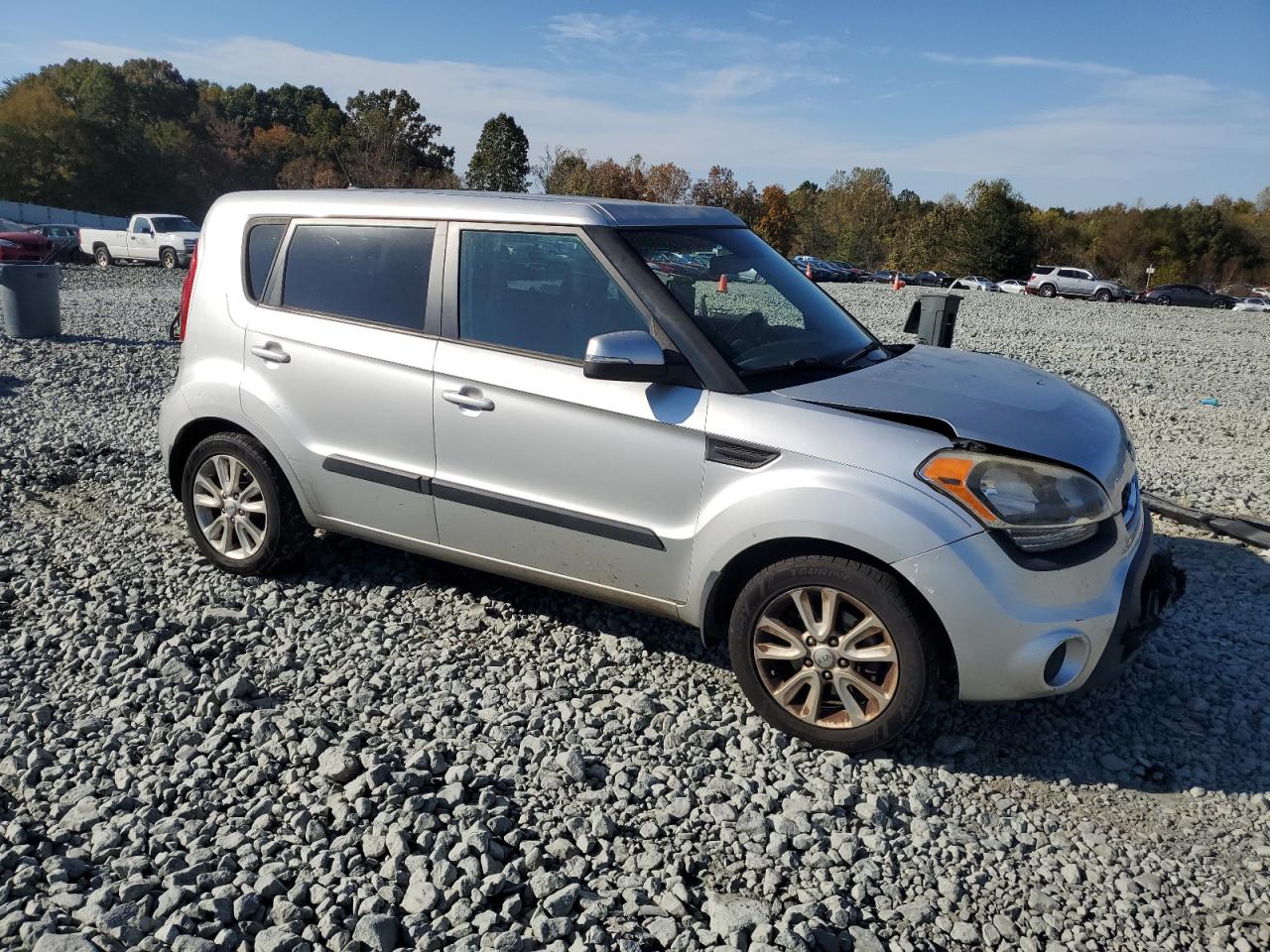 KIA SOUL +