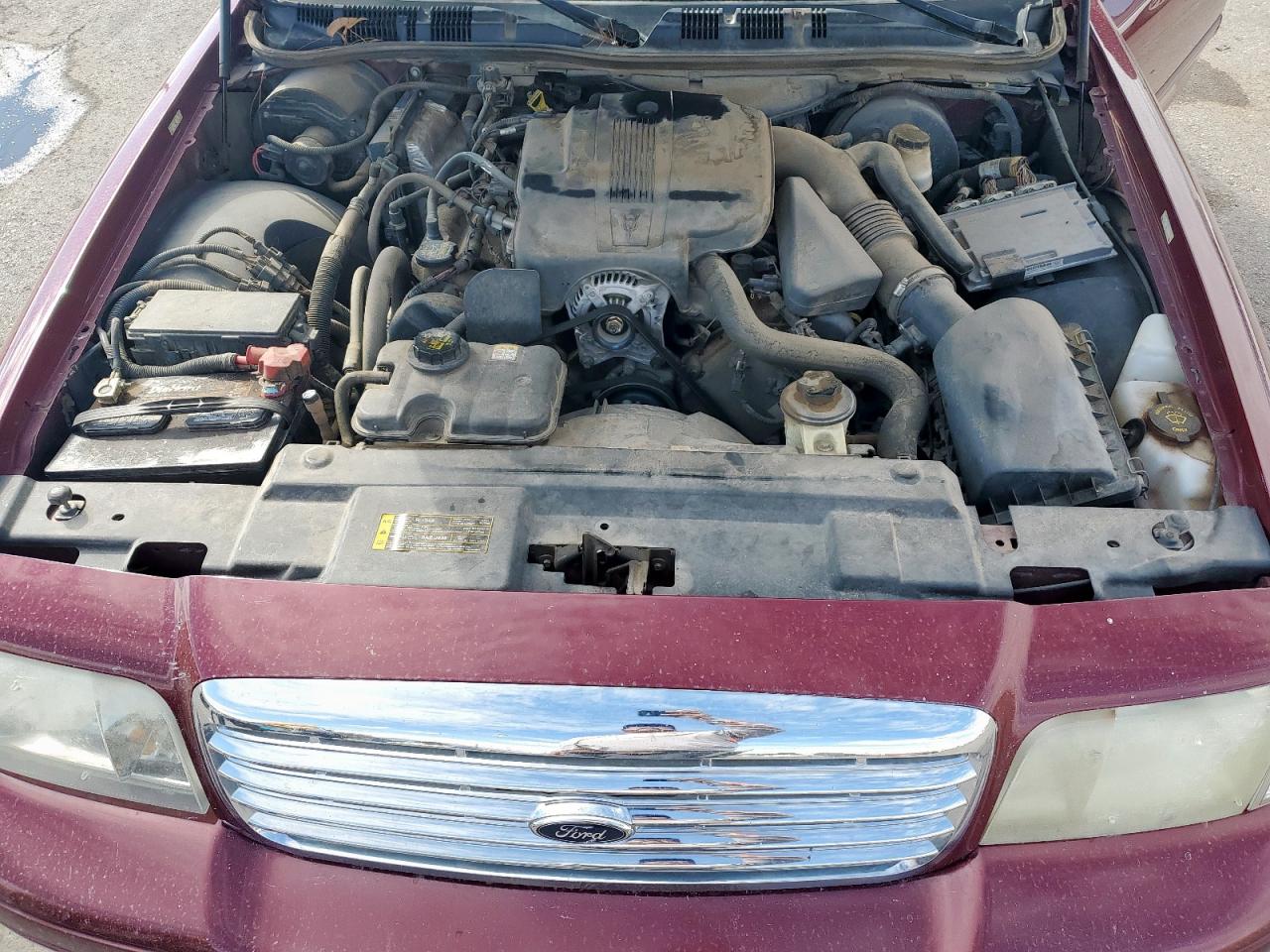 FORD CROWN VICTORIA LX