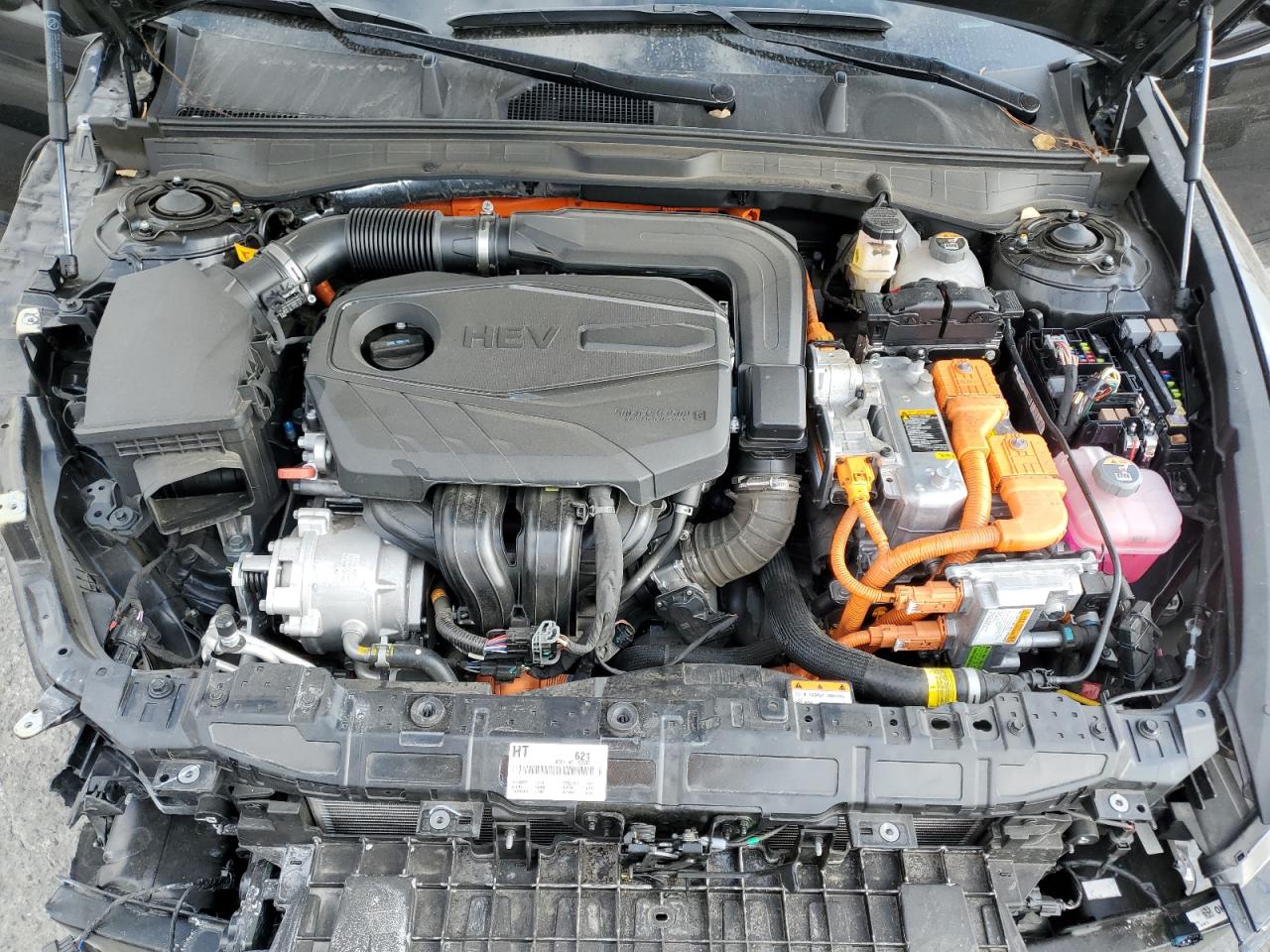 HYUNDAI SONATA HYBRID