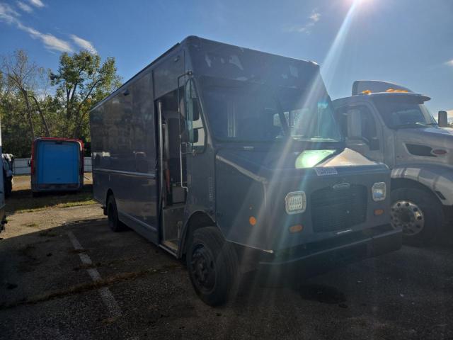 Global Auto Auctions: 2021 FREIGHTLINER CHASSIS M