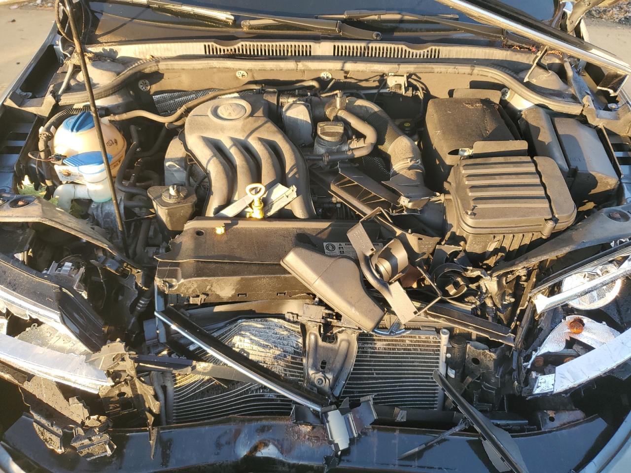 VOLKSWAGEN JETTA BASE