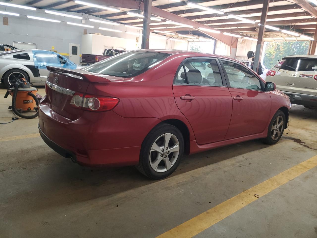TOYOTA COROLLA BASE