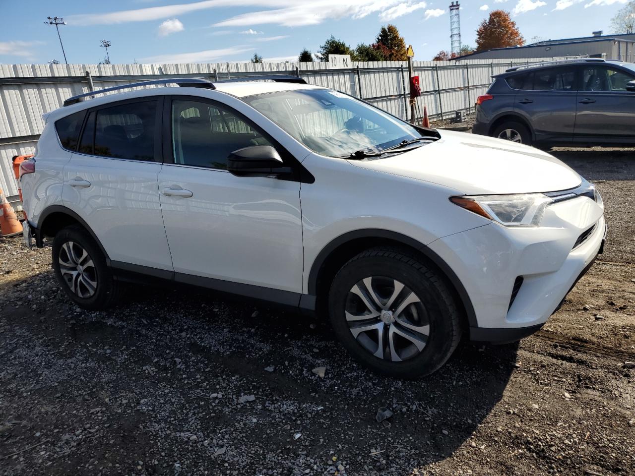 TOYOTA RAV4 LE