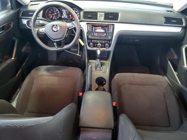 2017 VOLKSWAGEN PASSAT S 1VWAT7A3XHC047976