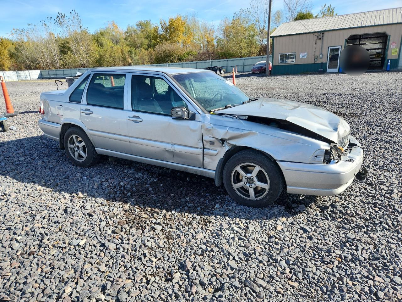 Lot #3285720665 1999 VOLVO S70