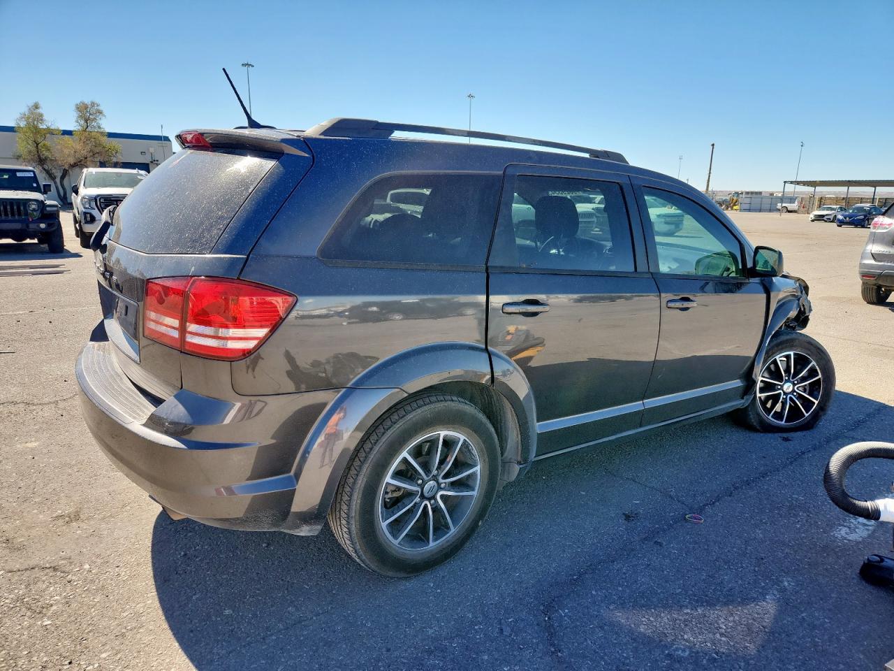 DODGE JOURNEY SE