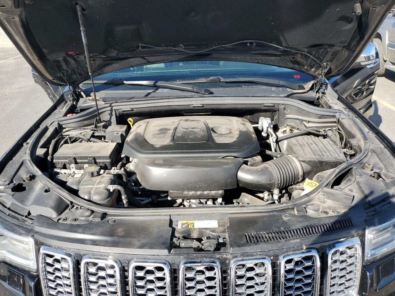 JEEP GRAND CHEROKEE SUMMIT