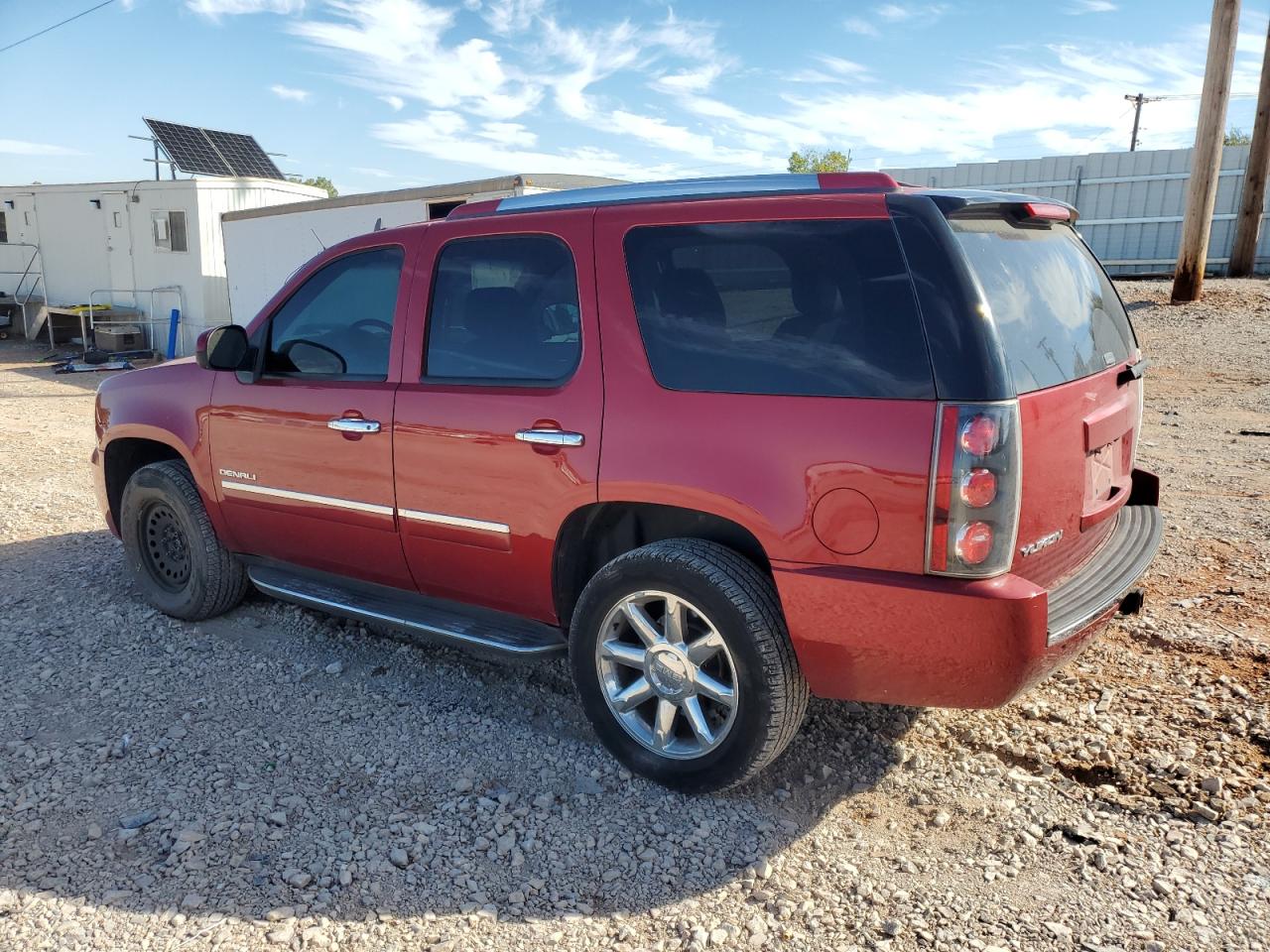 GMC YUKON DENALI