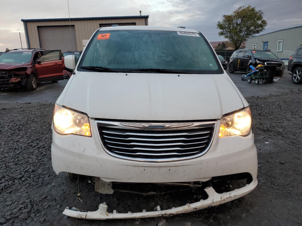 CHRYSLER TOWN & COUNTRY TOURING