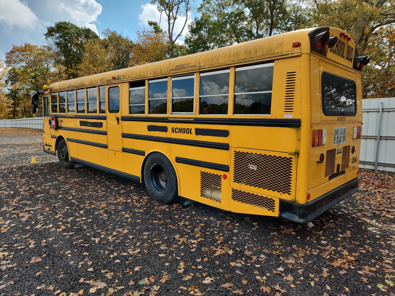 Lot #3270801509 2012 THOMAS SAF-T-LINER HDX