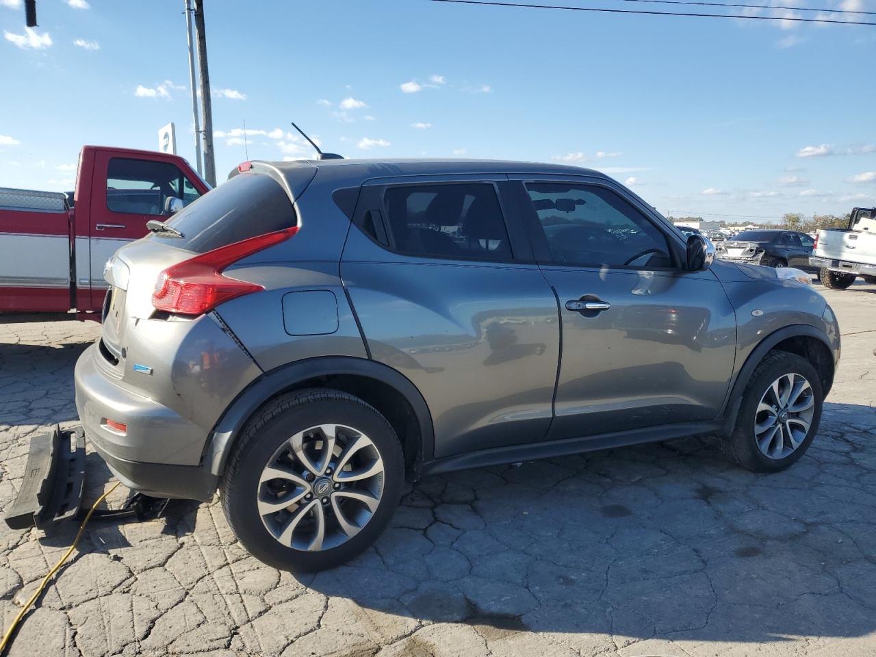 NISSAN JUKE S