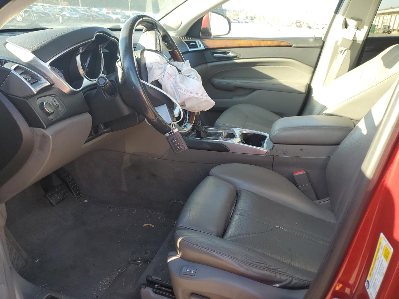 CADILLAC SRX LUXURY COLLECTION