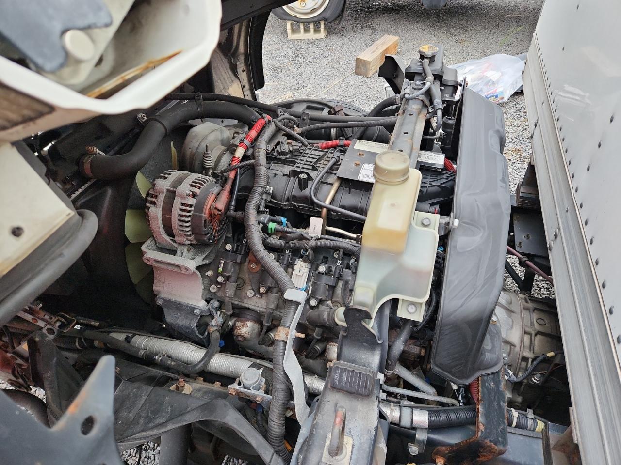 Lot #3286621921 2020 MITSUBISHI FE FEC72S