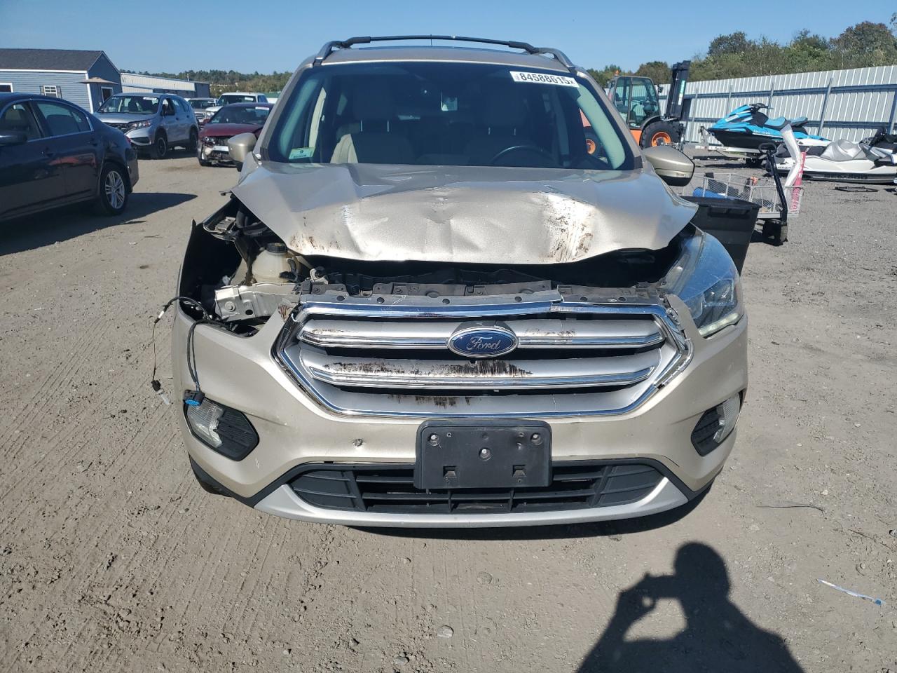 FORD ESCAPE TITANIUM