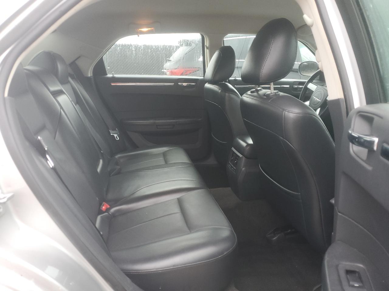 CHRYSLER 300 TOURING