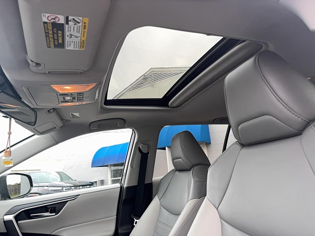 2019 TOYOTA RAV4 XLE P - 2T3A1RFV7KC047826