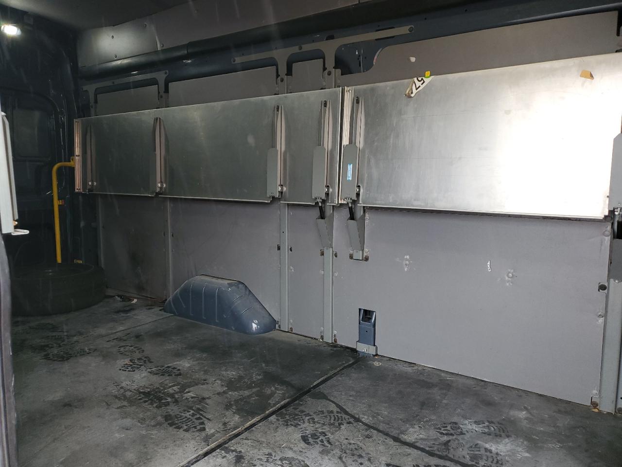 Lot #3302706020 2020 FORD TRANSIT T-