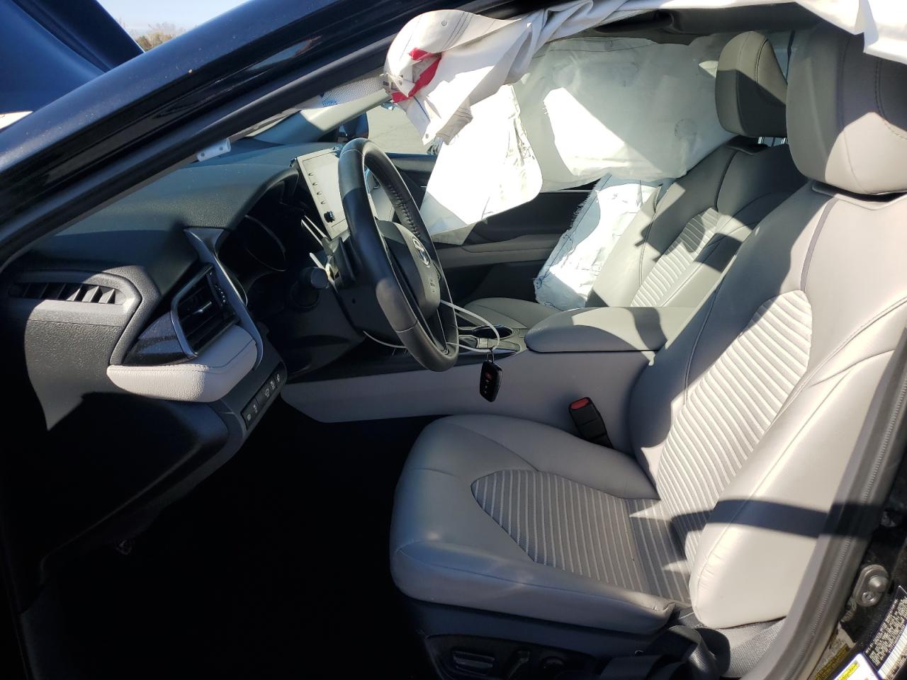 TOYOTA CAMRY SE NIGHT SHADE