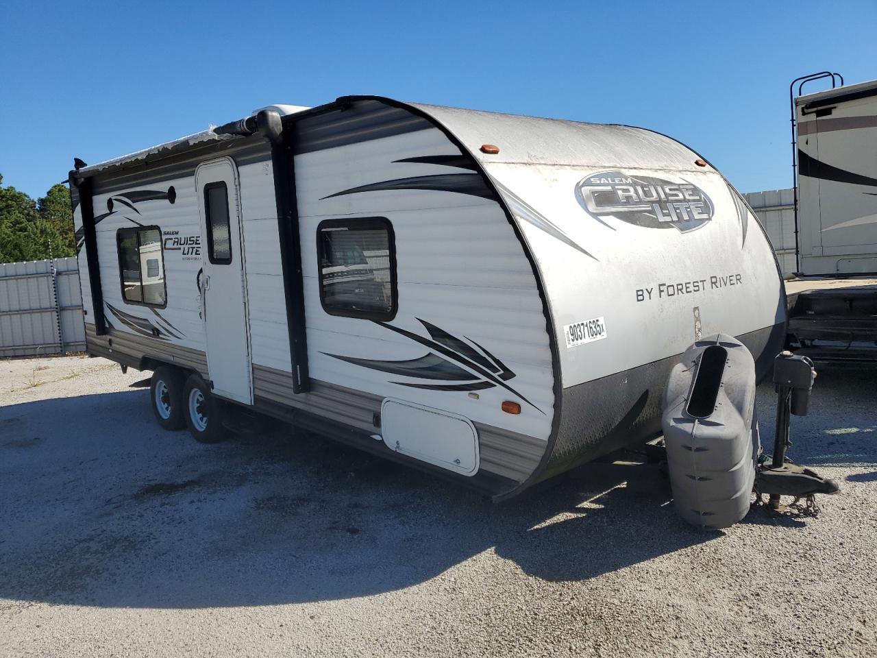 Lot #3279606251 2015 WILDWOOD SALEM CRUI