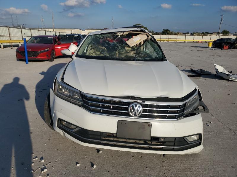 2017 VOLKSWAGEN PASSAT SE 1VWGT7A38HC003310