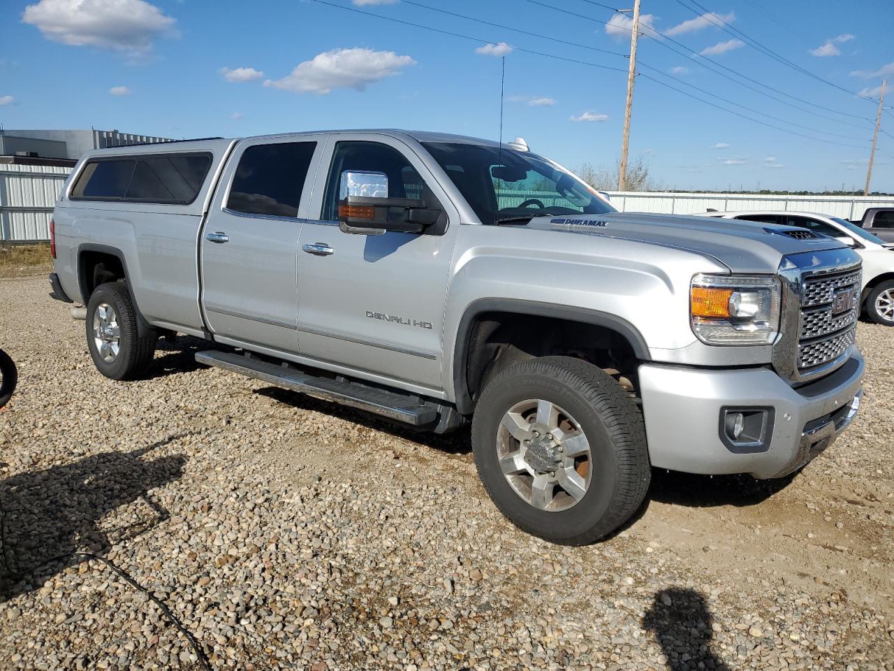 GMC SIERRA K3500 DENALI